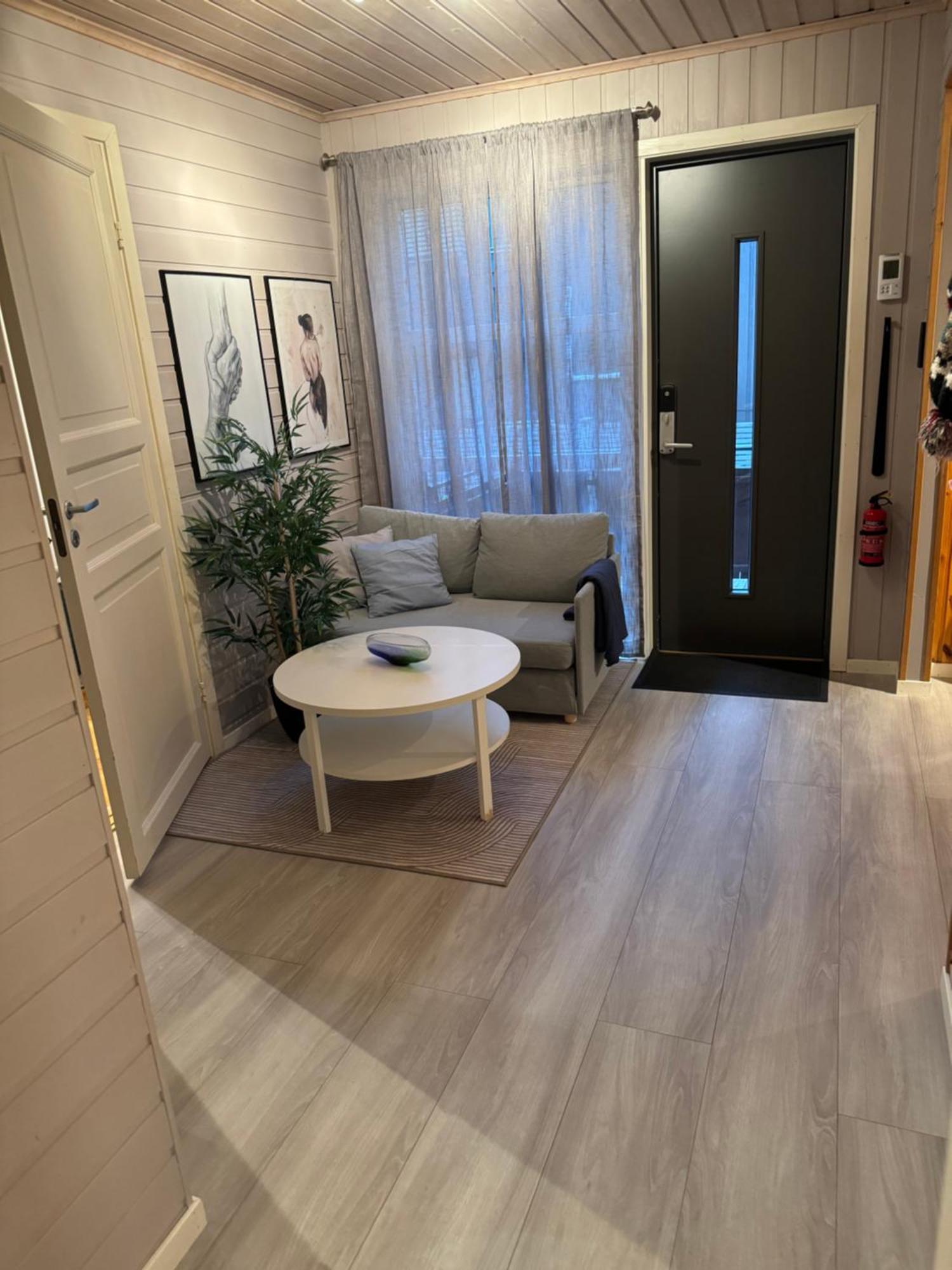 Very Centrally Located Apartment With Free Parking Tromsø Esterno foto